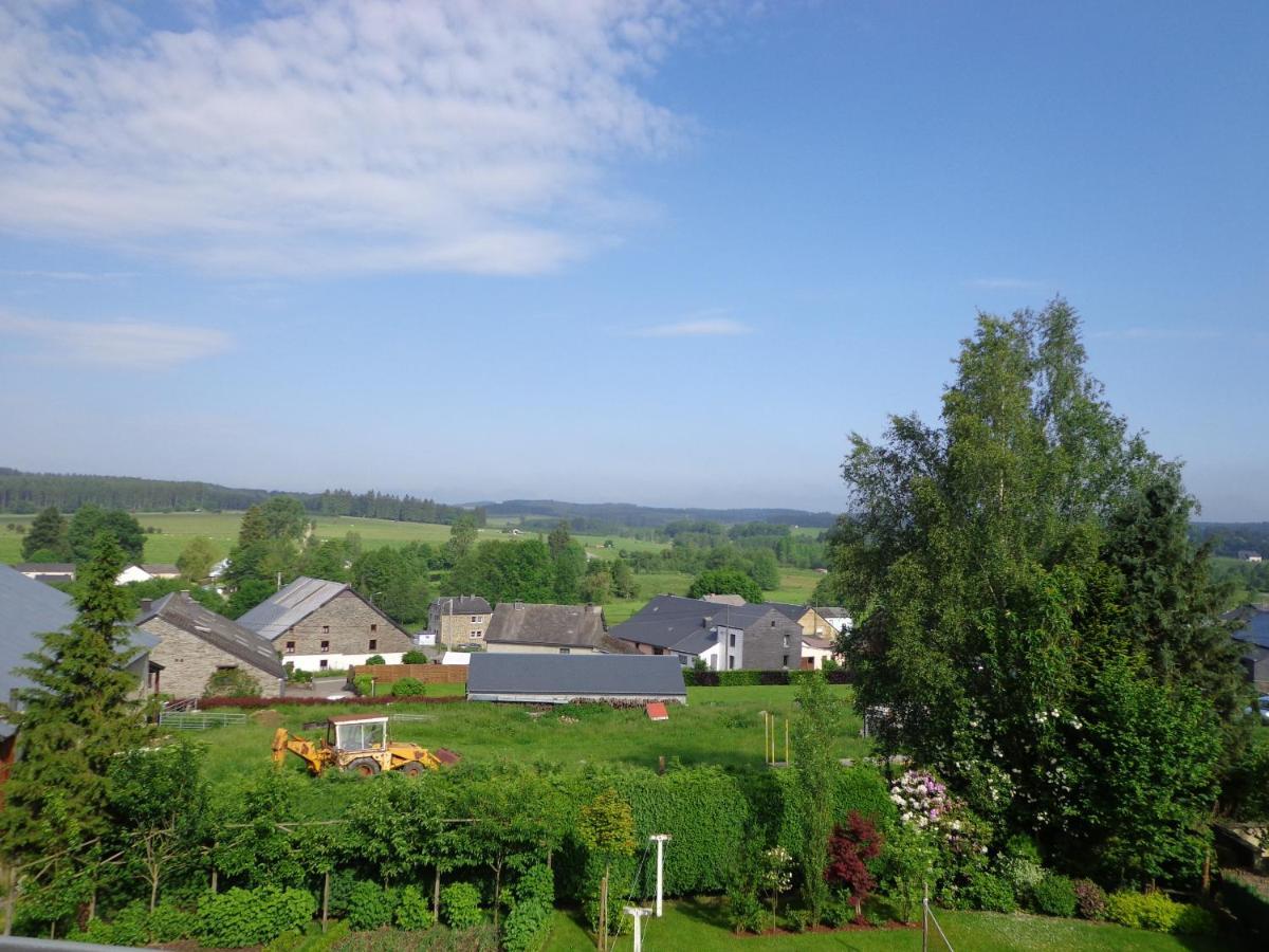Le Chant Du Merle Neufchâteau Buitenkant foto